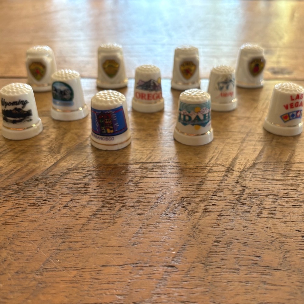 Porcelain Souvenir Thimble Lot 11pc US States Landmarks Travel Collection